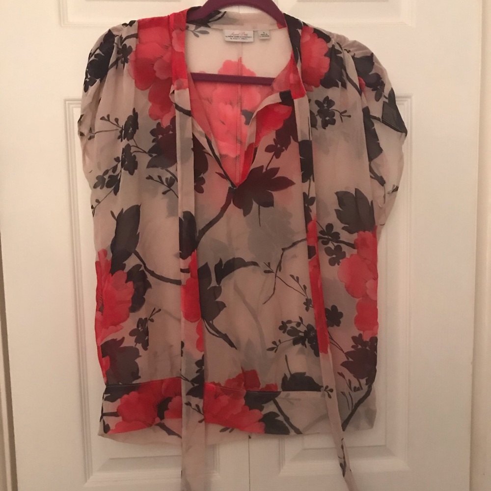 NY&Co Floral Blouse